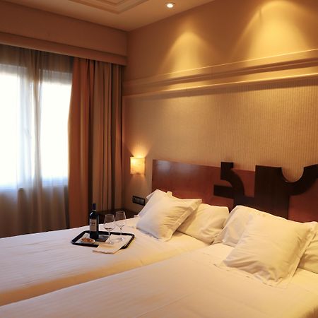 Hotel Olid Valladolid Zewnętrze zdjęcie