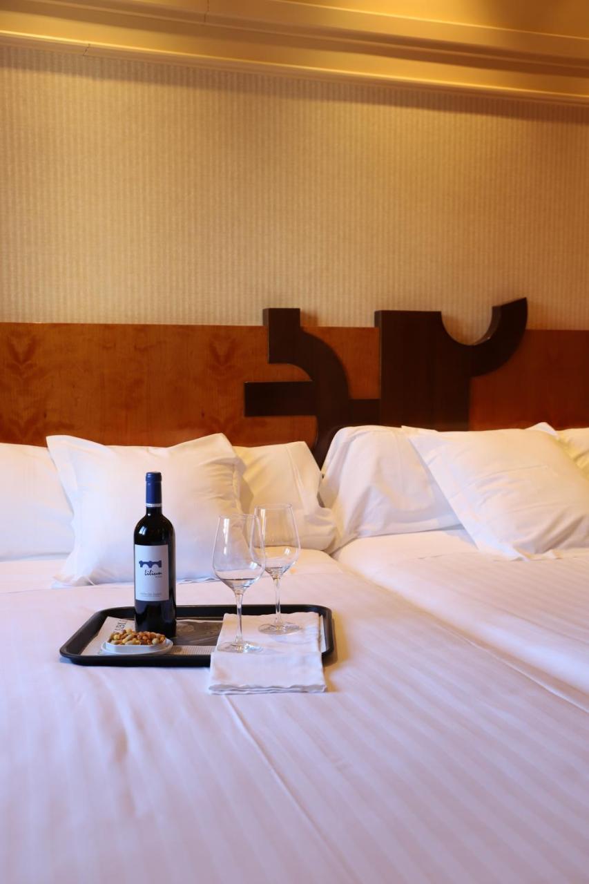 Hotel Olid Valladolid Zewnętrze zdjęcie