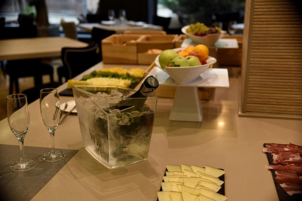 Hotel Olid Valladolid Zewnętrze zdjęcie